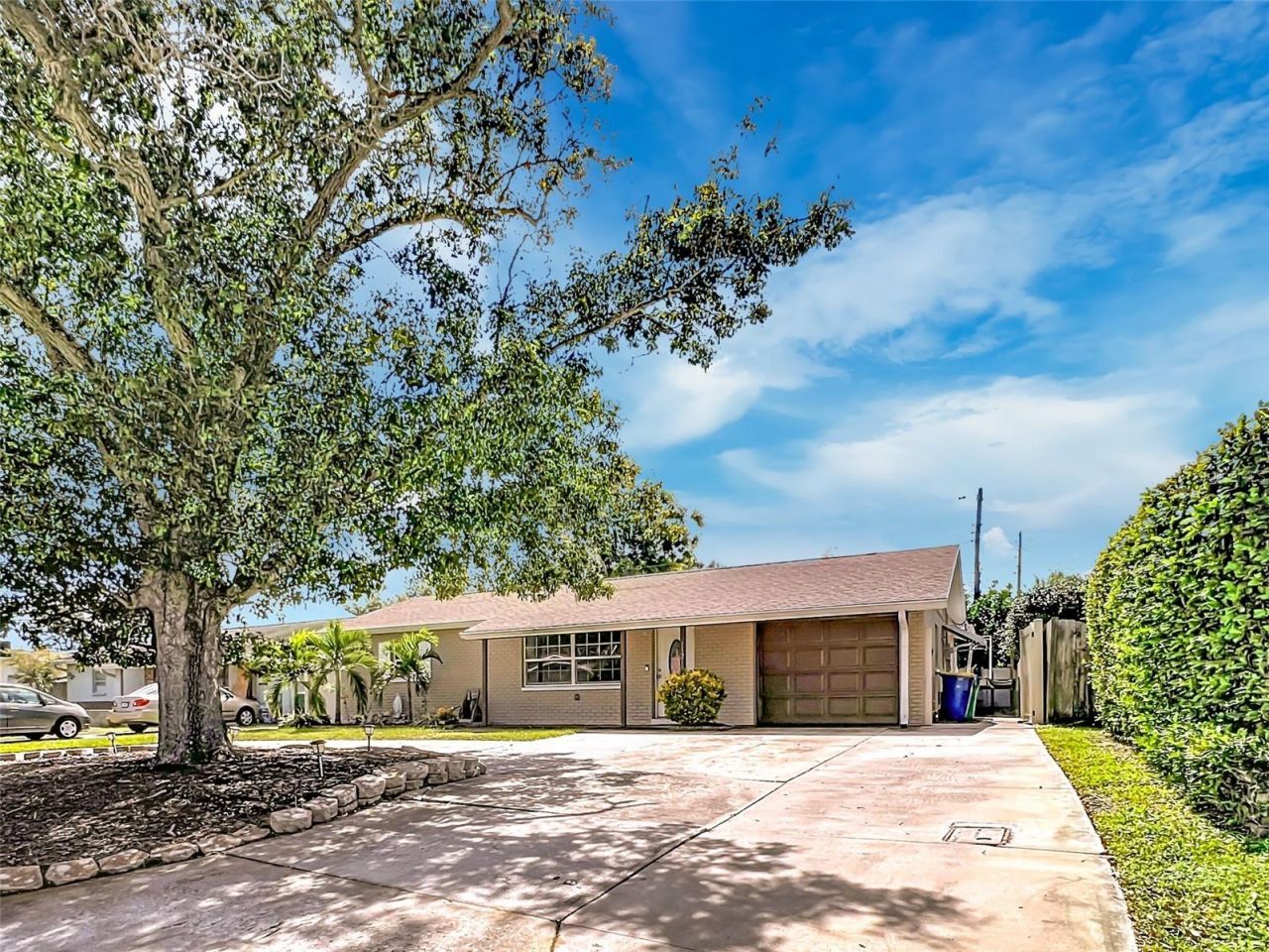 11210 102nd Terrace, Seminole, FL 33778 Photo