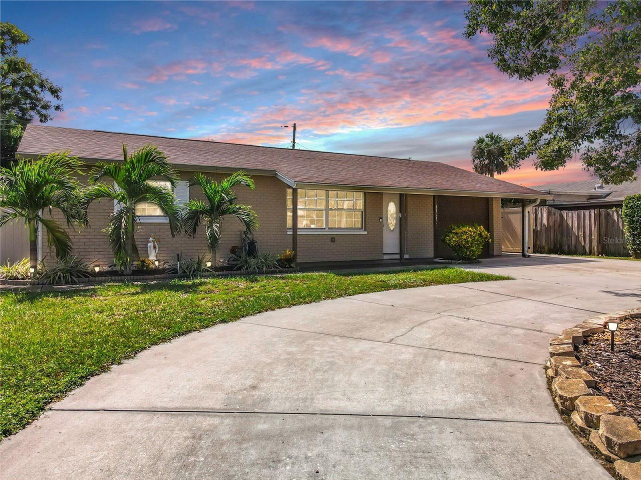 11210 102nd Terrace, Seminole, FL 33778 Photo