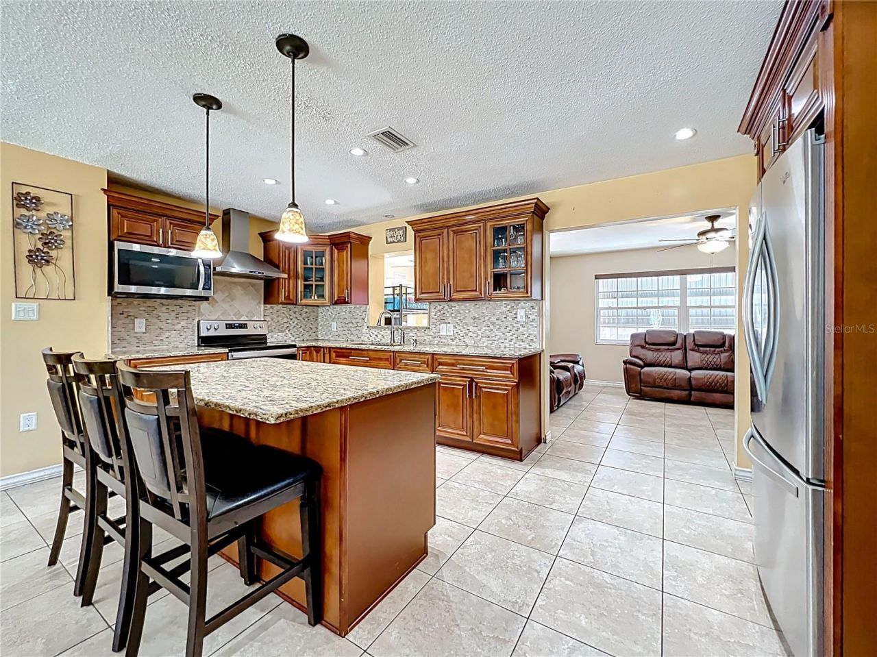 11210 102nd Terrace, Seminole, FL 33778 Photo