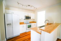 1124 5th Avenue photo 4