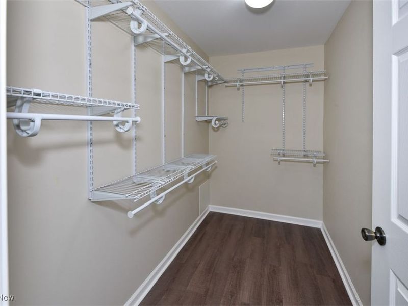 23002 Chandlers Lane, Unit 221, Olmsted Falls, OH 44138 Photo 22