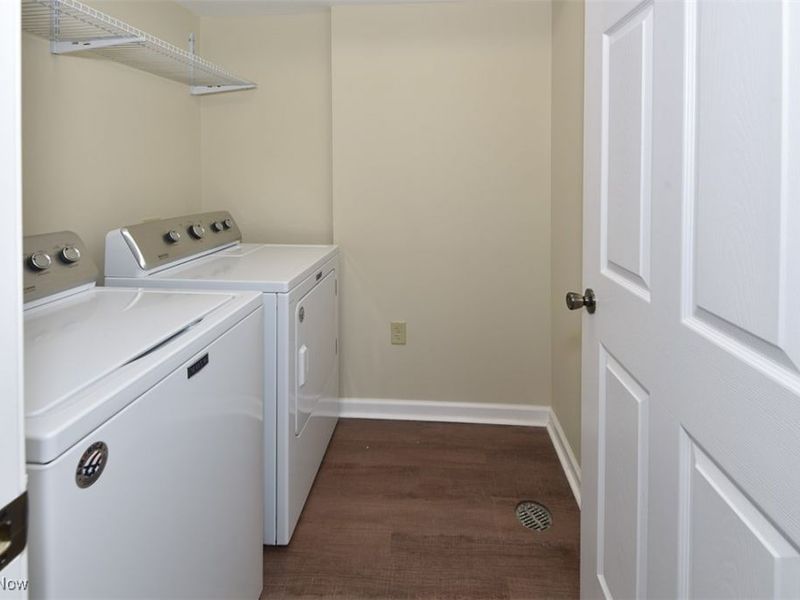 23002 Chandlers Lane, Unit 221, Olmsted Falls, OH 44138 Photo 23