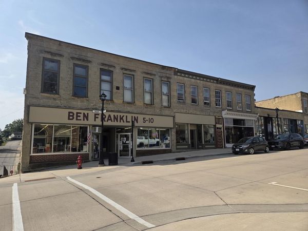 204 & 206 High Street, Mineral Point, WI 53565