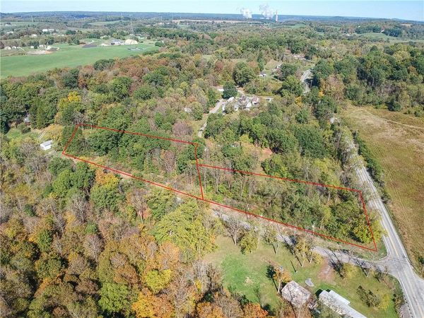 2618 US Route 30 , Hookstown, PA 15050