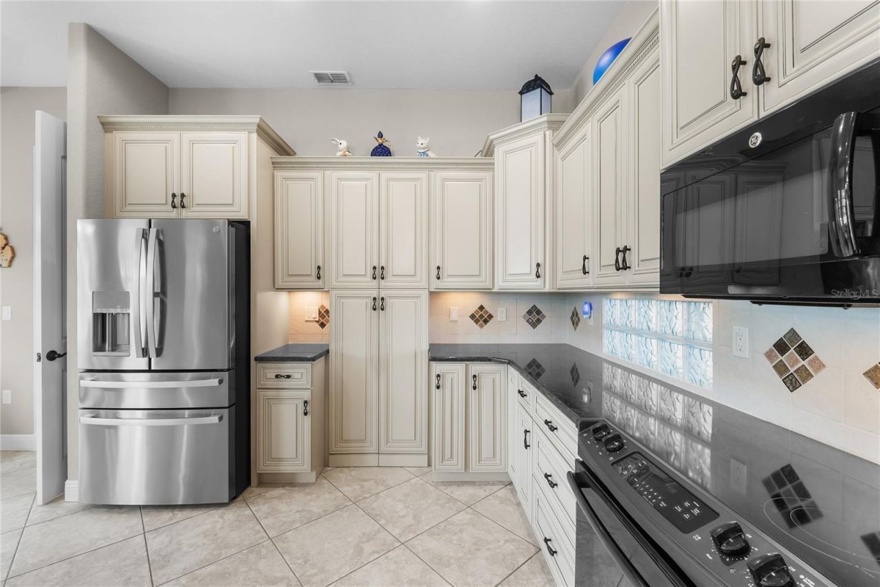 398 Nolane Lane, Polk City, FL 33868 Photo