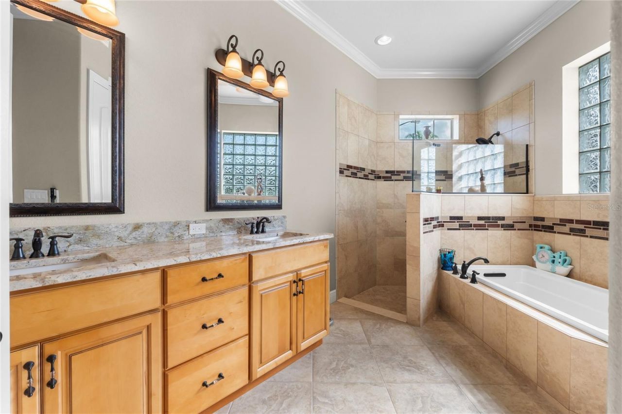 398 Nolane Lane, Polk City, FL 33868 Photo