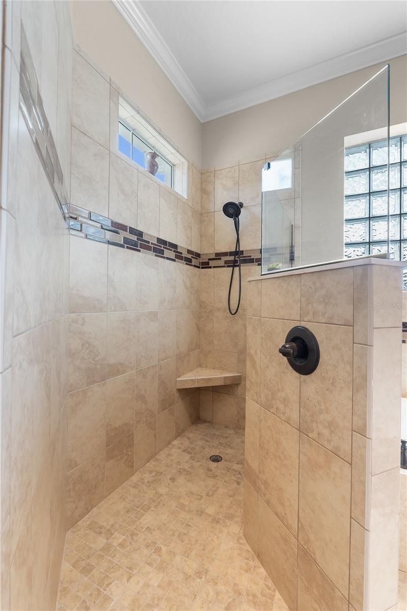 398 Nolane Lane, Polk City, FL 33868 Photo