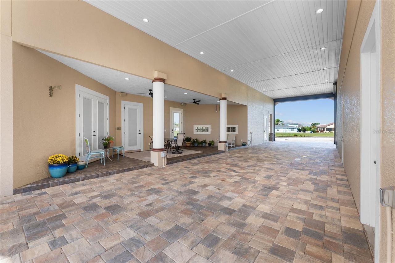 398 Nolane Lane, Polk City, FL 33868 Photo