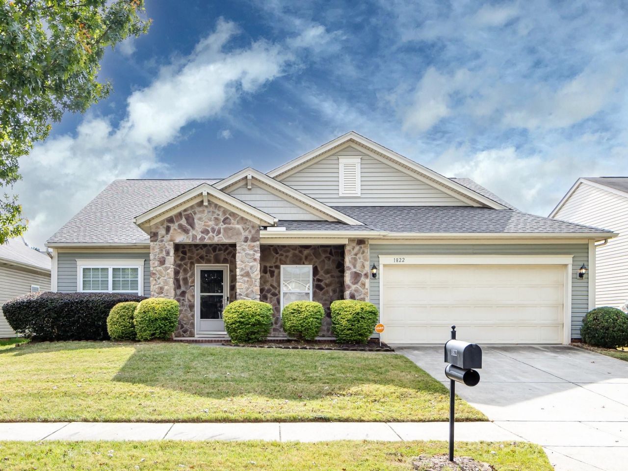 1822 Charbray Lane, Charlotte, NC 28213 Main Photo