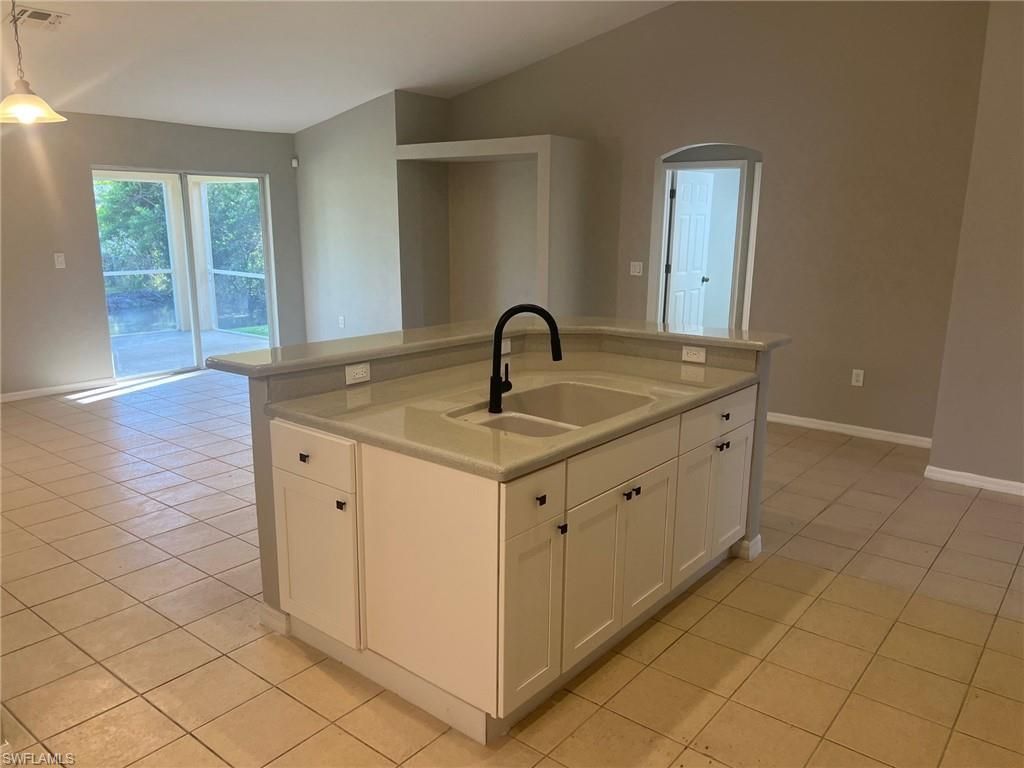 4015 6th St Sw, Lehigh Acres, FL 33976 Photo