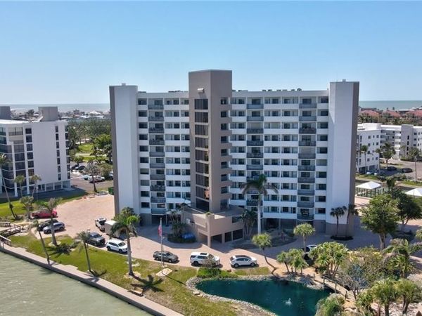 4263 Bay Beach LN, Unit 714, FORT MYERS BEACH, FL 33931
