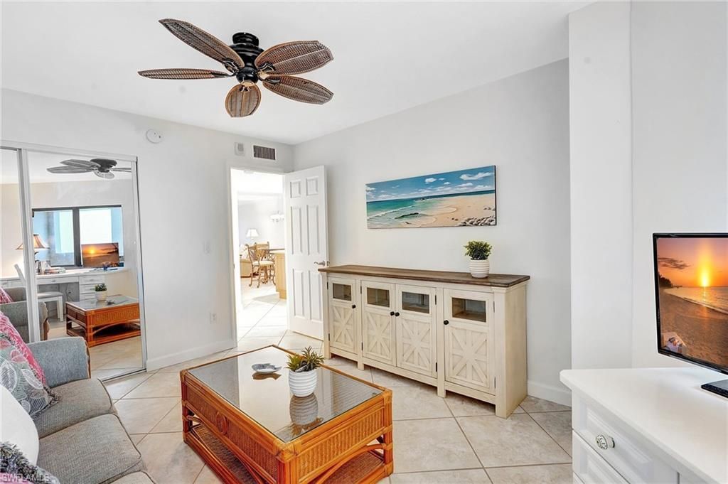 4263 Bay Beach Ln, Unit 714, Fort Myers Beach, FL 33931 Photo