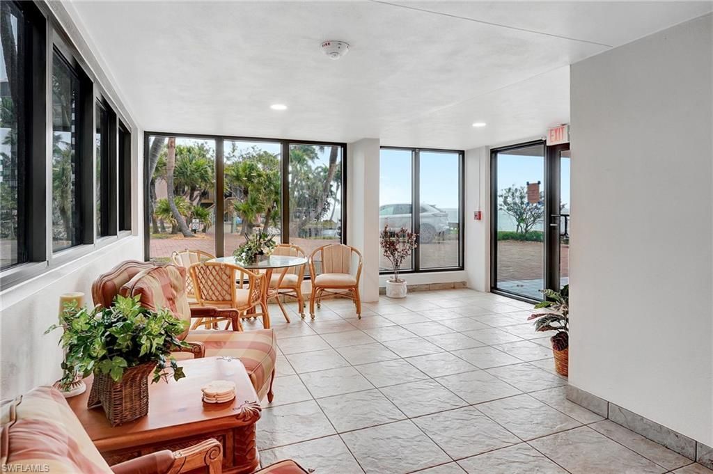 4263 Bay Beach Ln, Unit 714, Fort Myers Beach, FL 33931 Photo