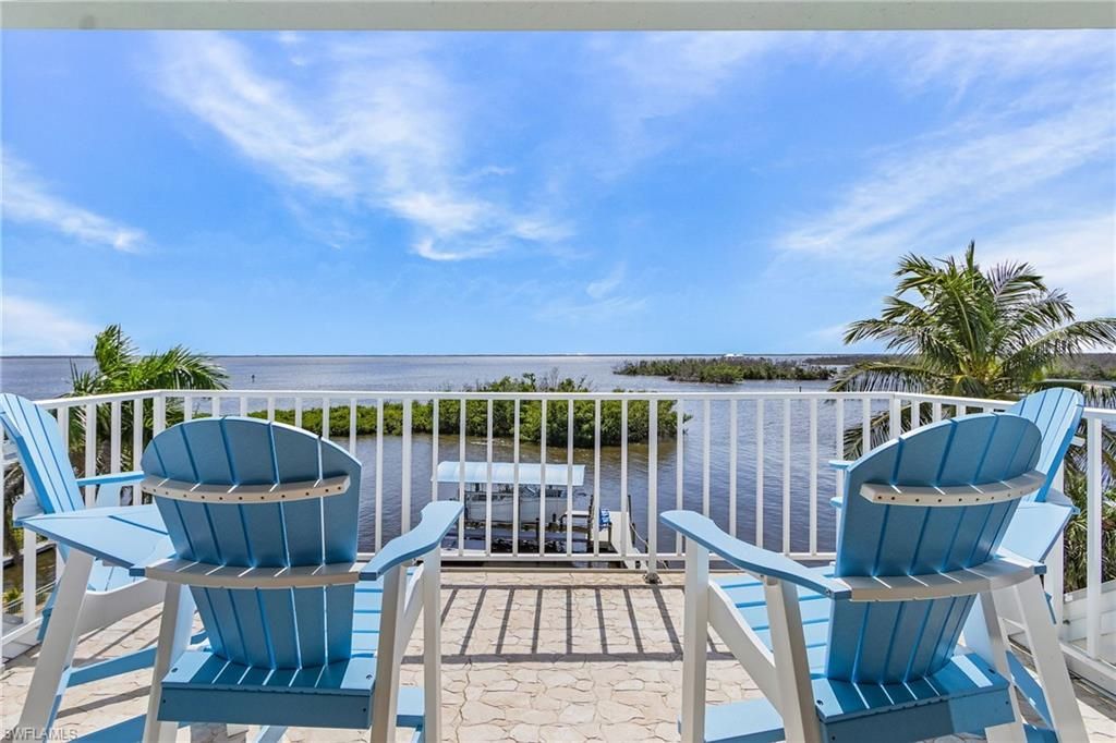 3681 San Carlos Dr, Saint James City, FL 33956 Photo