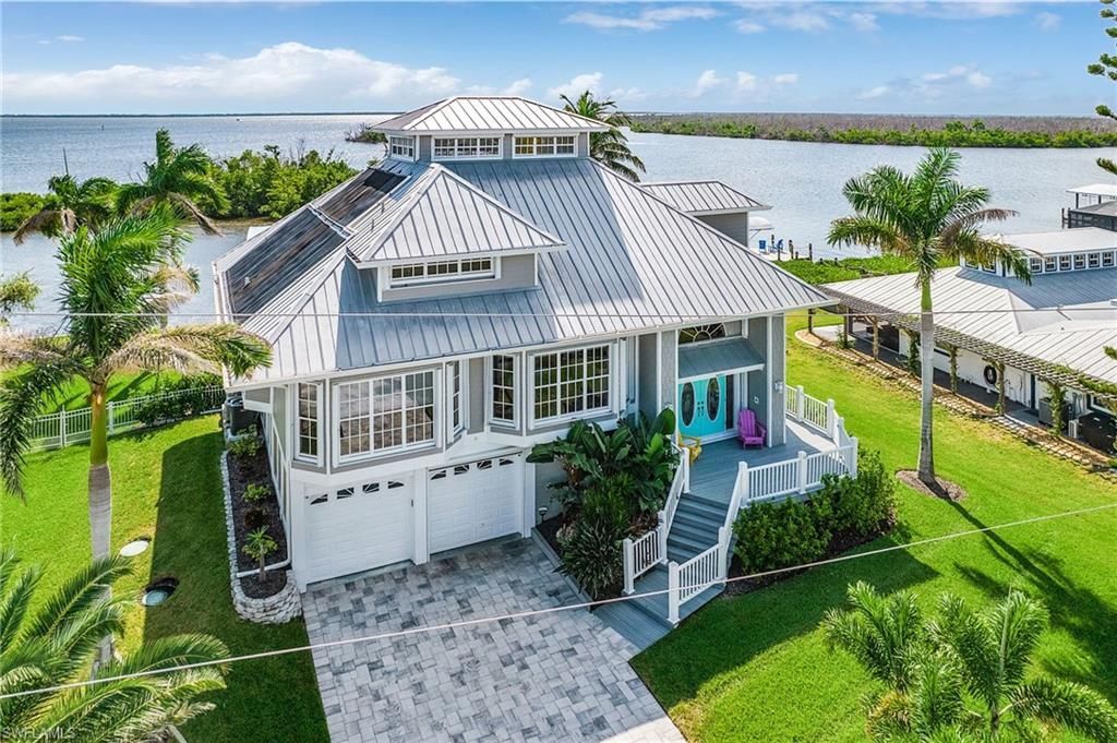 3681 San Carlos Dr, Saint James City, FL 33956 Photo