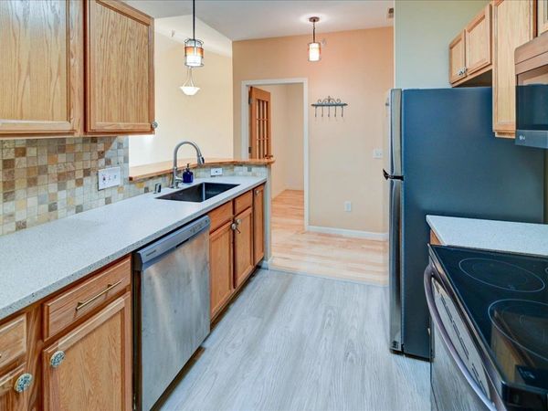 101 Metro Terrace, Unit 303, Madison, WI 53718