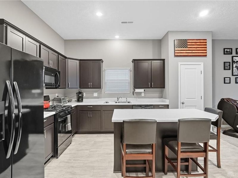 5025 Willow Road, Clayton, OH 45315 Photo 6