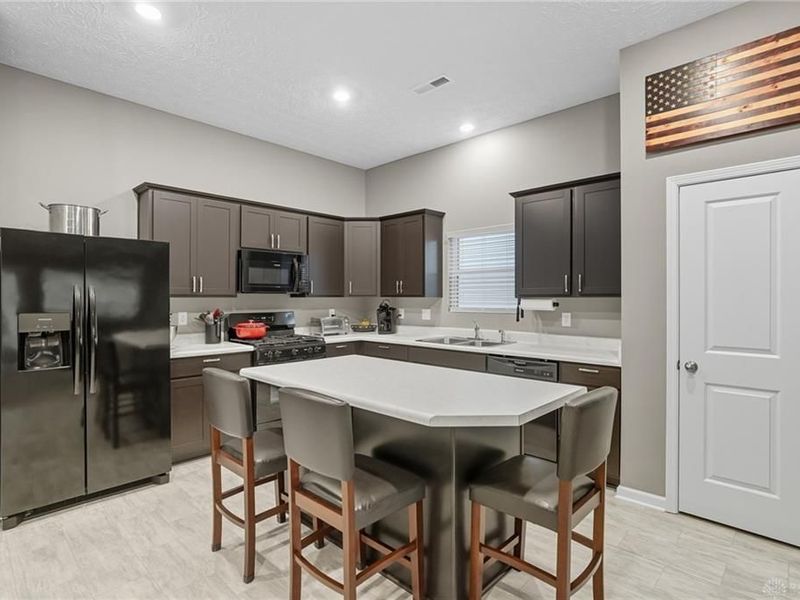 5025 Willow Road, Clayton, OH 45315 Photo 9