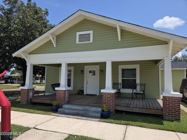 512 N 5th Street, Amory, MS 38821