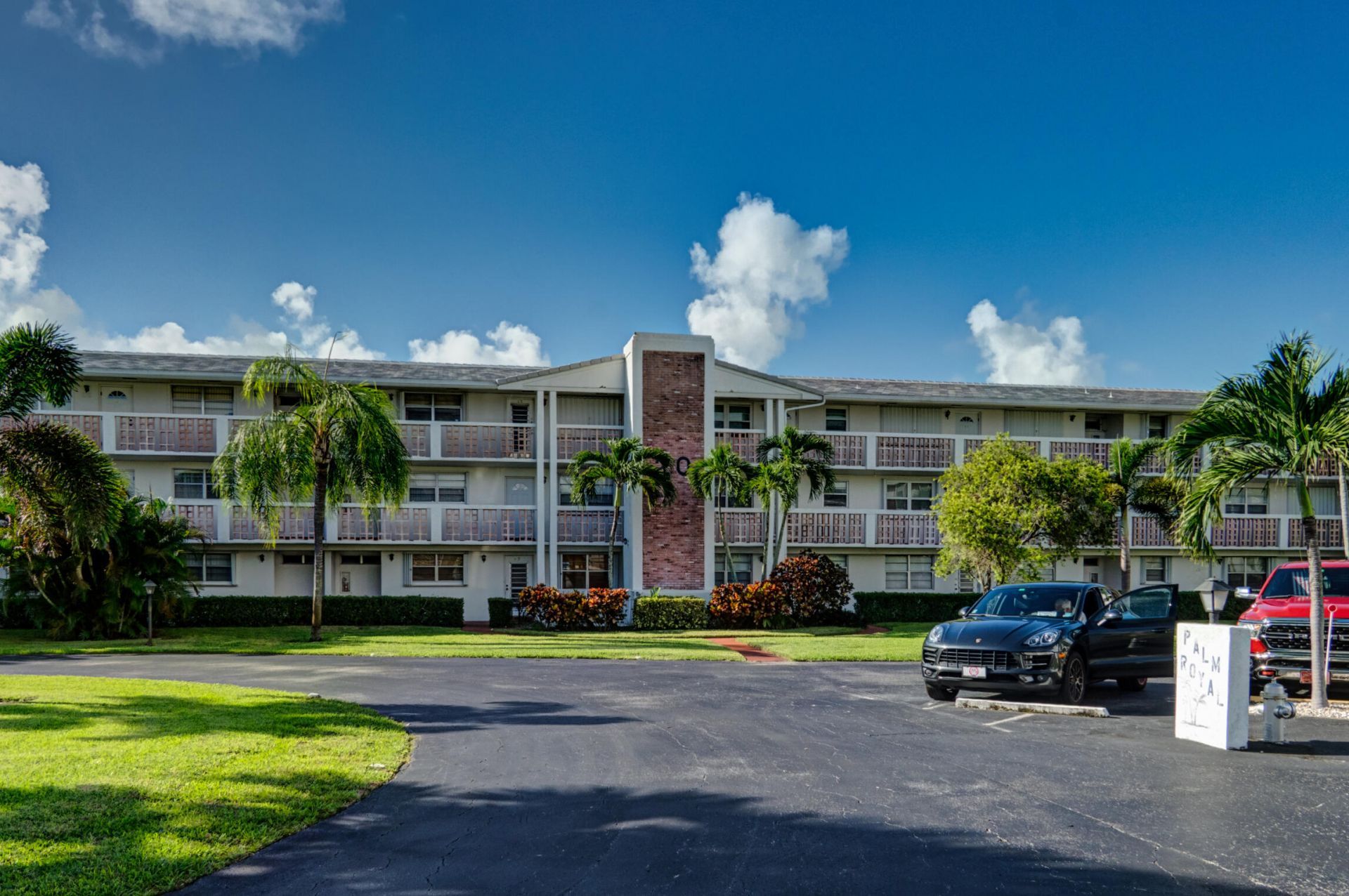 20 SE 13th Street, Unit A4, Boca Raton, FL 33432 Photo