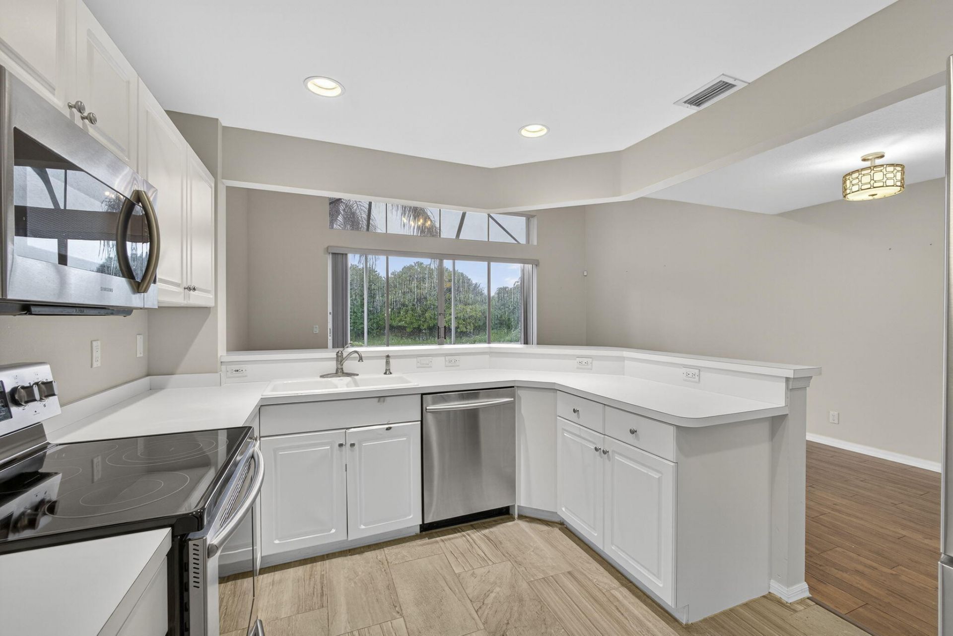 10129 N Military Trail, Palm Beach Gardens, FL 33410 Photo