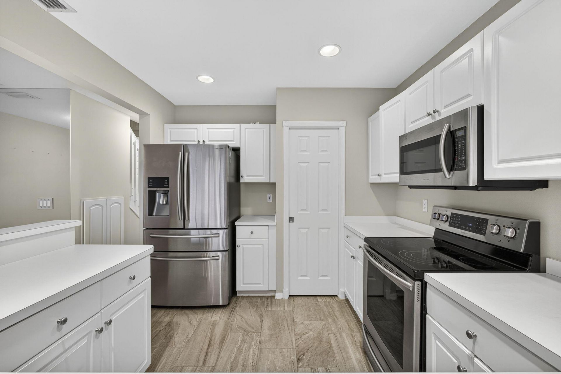 10129 N Military Trail, Palm Beach Gardens, FL 33410 Photo