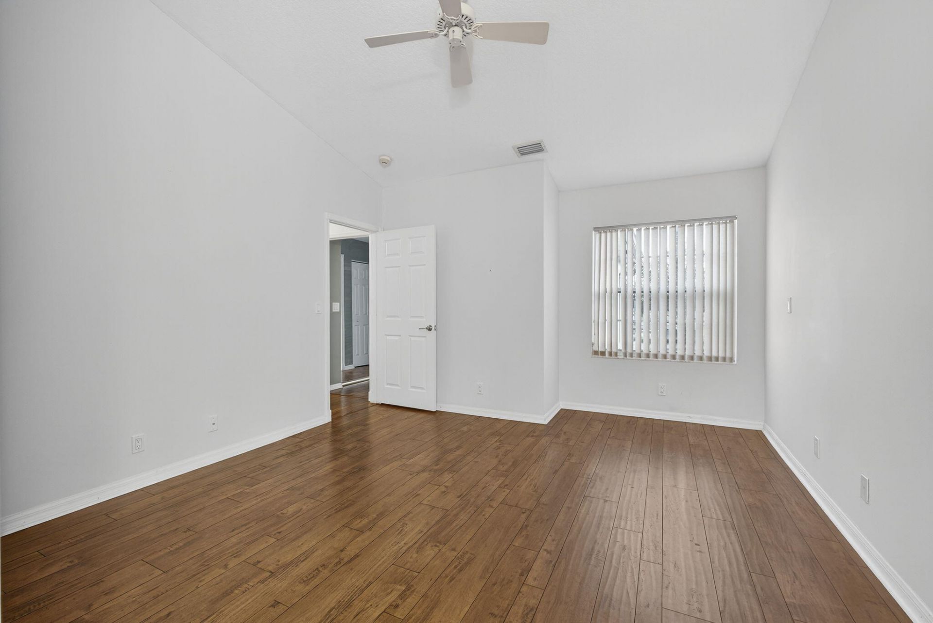 10129 N Military Trail, Palm Beach Gardens, FL 33410 Photo