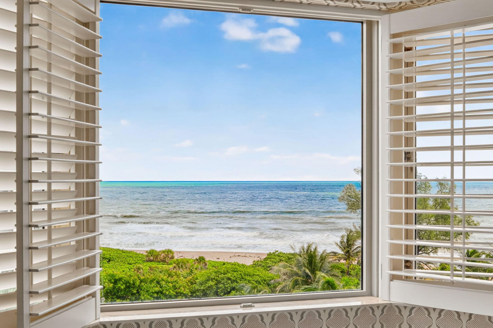 3920 N Ocean Drive, Unit 7a, Singer Island, FL 33404 Photo