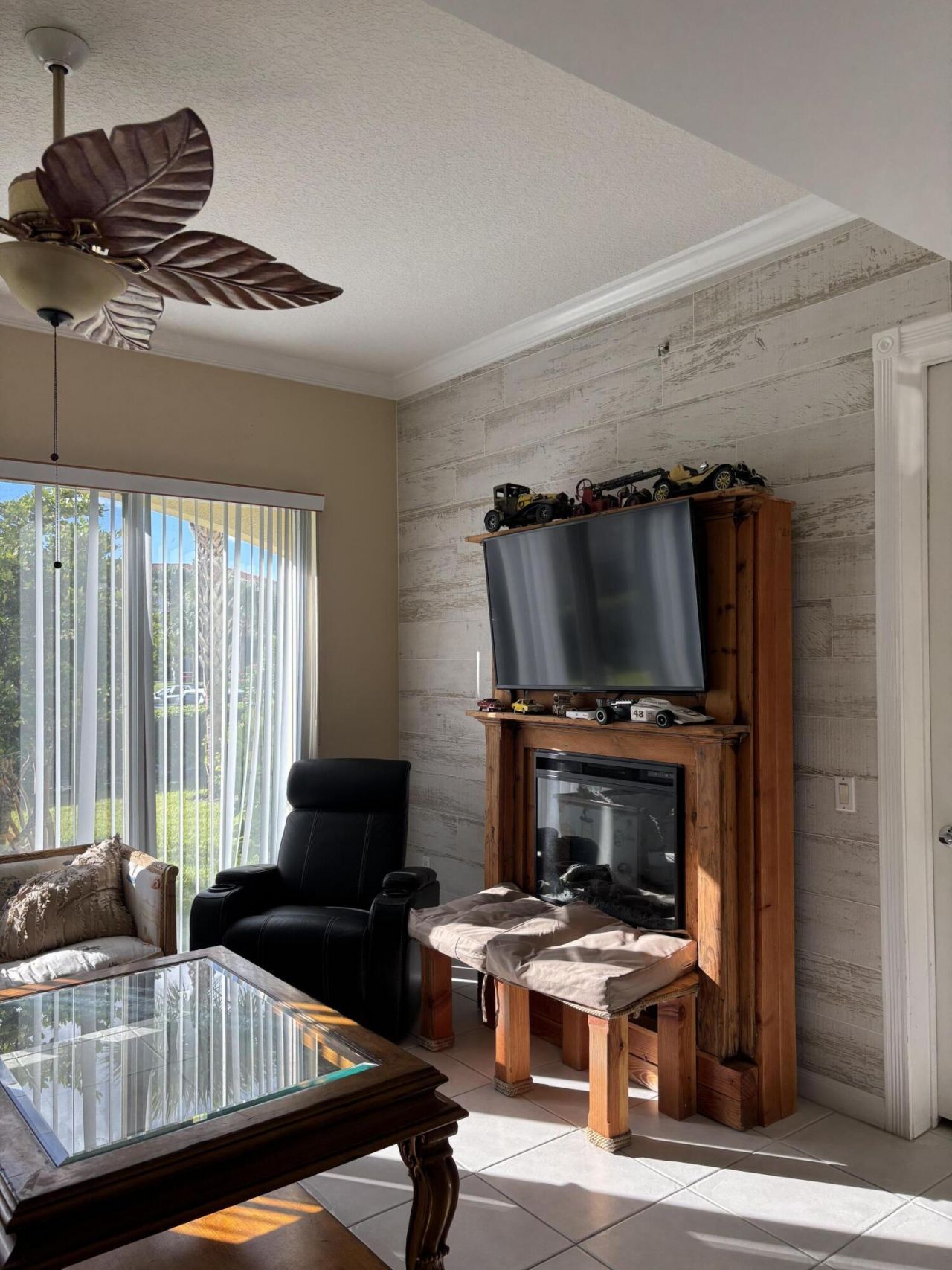 37 Harbour Isle Drive E, Unit 101, Fort Pierce, FL 34949 Photo