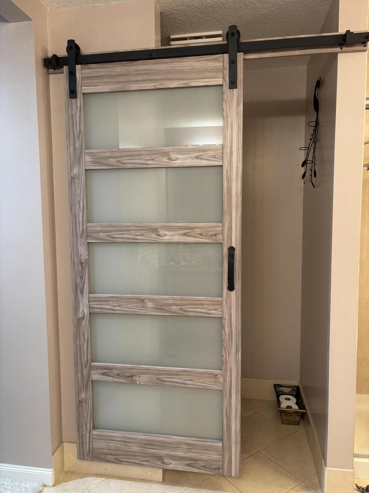 37 Harbour Isle Drive E, Unit 101, Fort Pierce, FL 34949 Photo