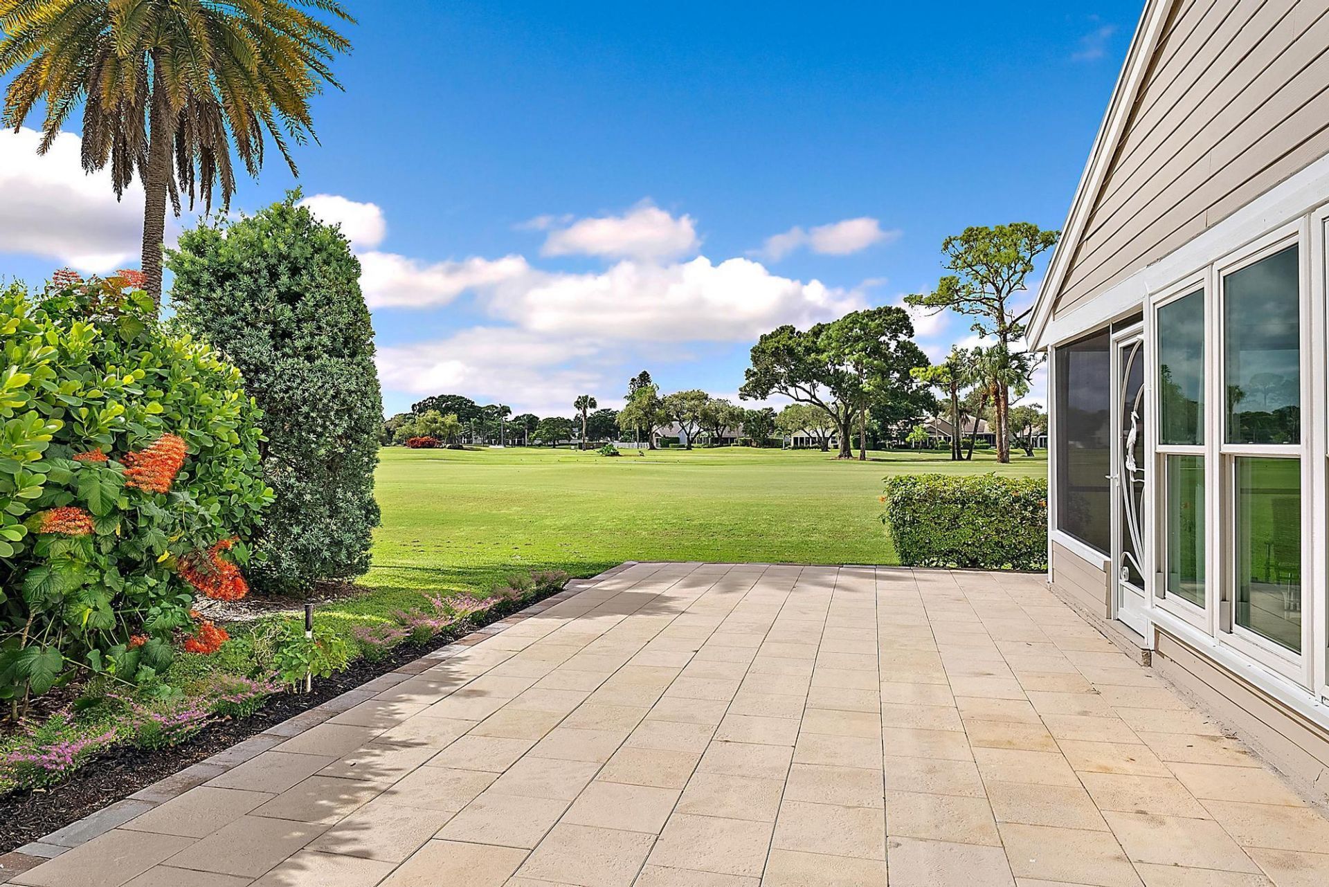 6642 S Pine Court, Palm Beach Gardens, FL 33418 Photo