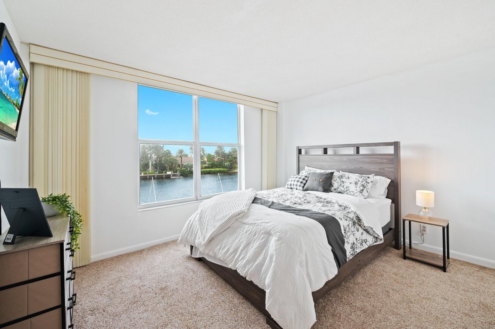 1050 Hillsboro Mile, Unit 203w, Hillsboro Beach, FL 33062 Photo