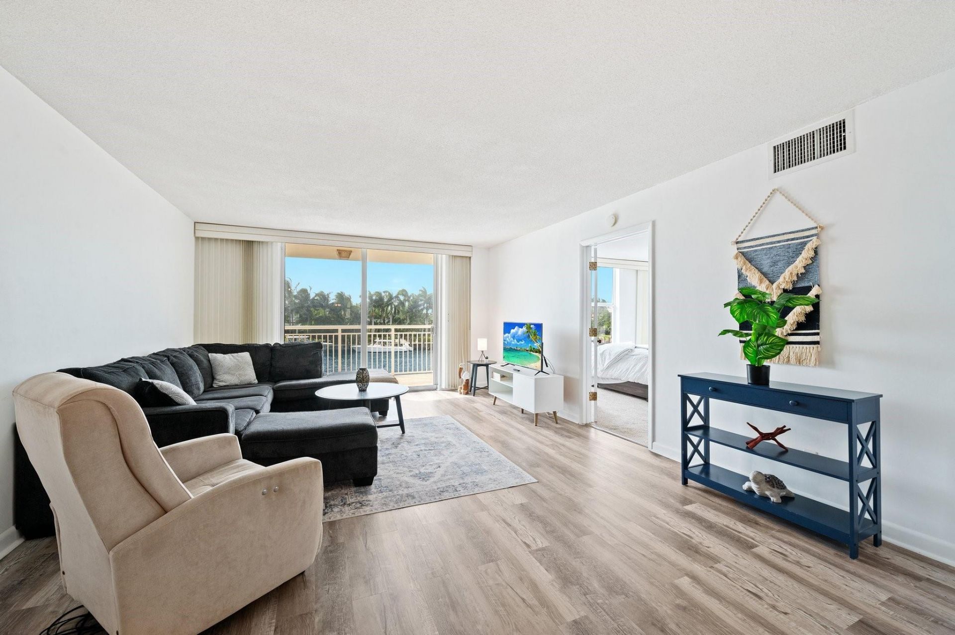 1050 Hillsboro Mile, Unit 203w, Hillsboro Beach, FL 33062 Photo