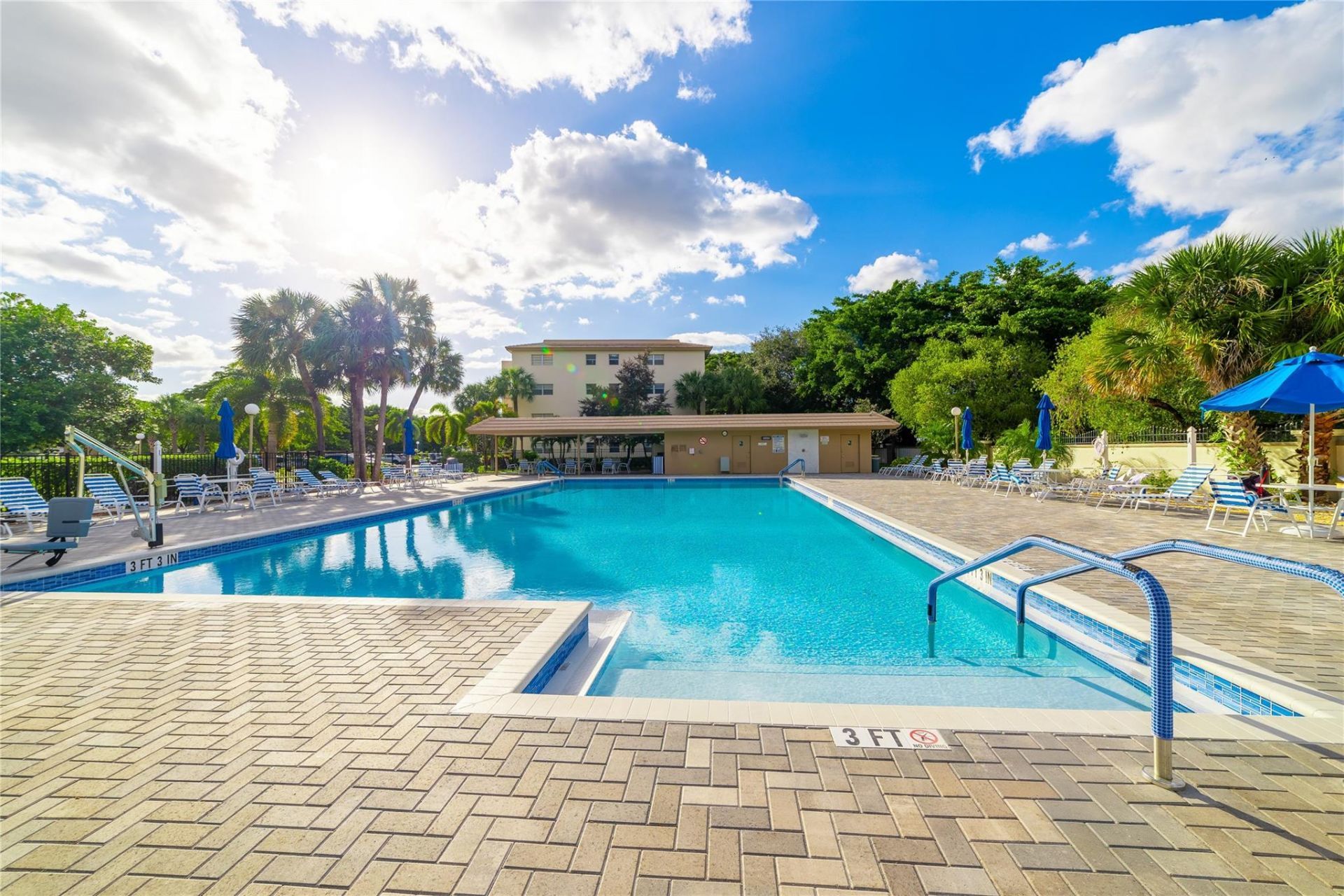 1902 Bermuda Circle, Unit L4, Coconut Creek, FL 33066 Photo