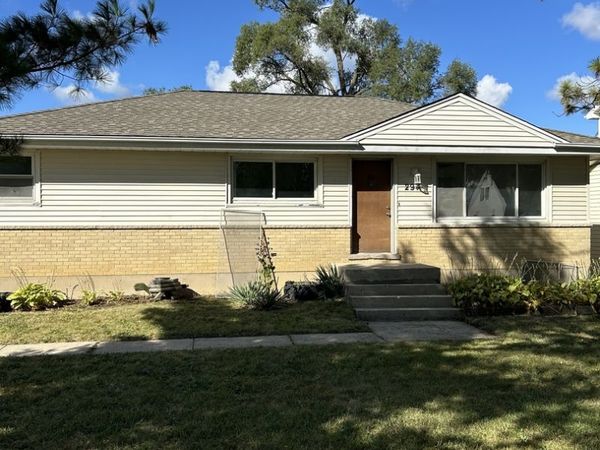 294 Oak Avenue, Wood Dale, IL 60191