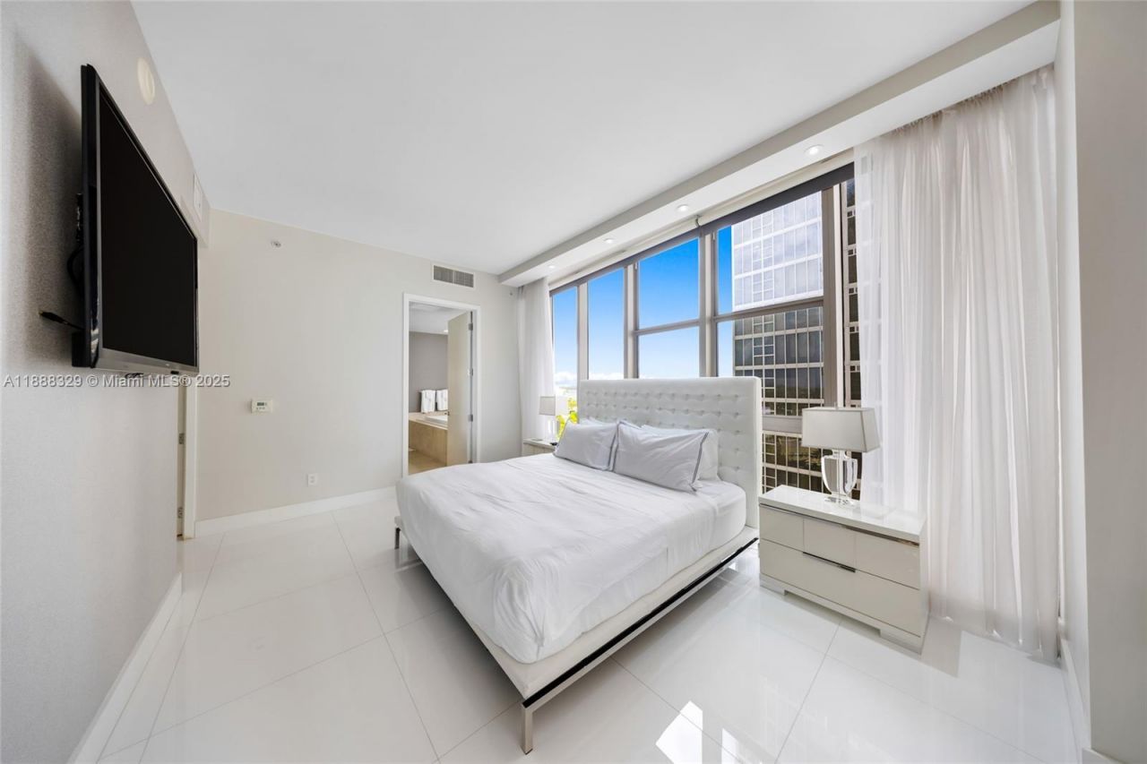 9701 Collins Avenue, Unit 1204 South, Bal Harbour, FL 33154 Photo