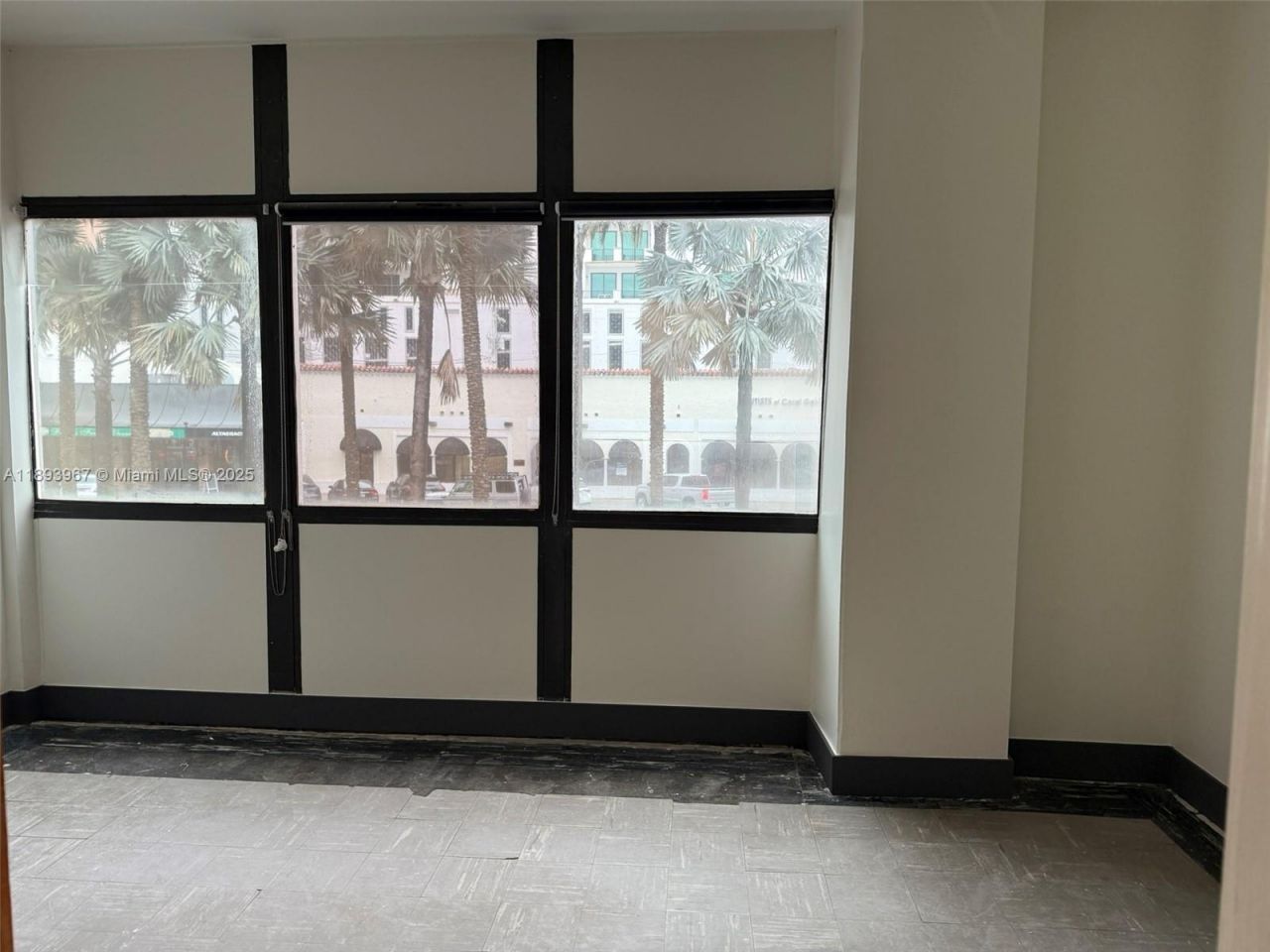 299 Alhambra Cir, Unit 203, Coral Gables, FL 33134 Photo
