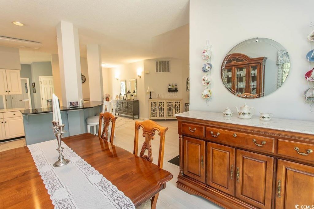 1802 Spinnaker Dr. Photo 11