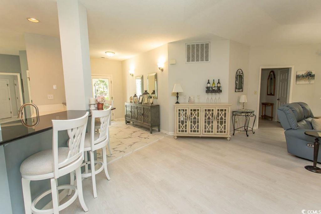 1802 Spinnaker Dr. Photo 12