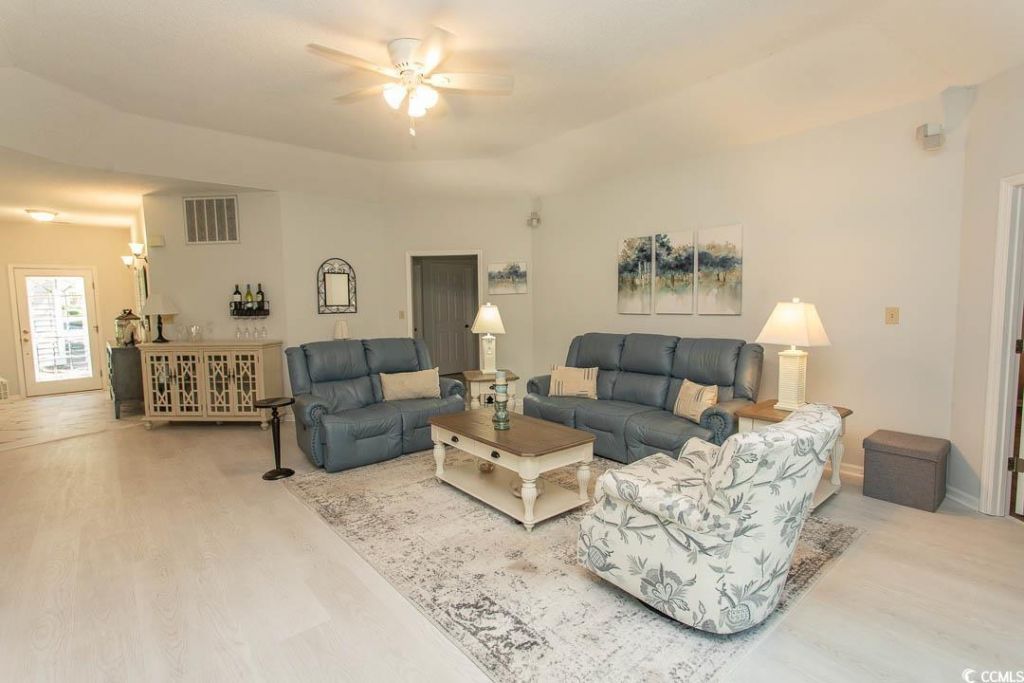 1802 Spinnaker Dr. Photo 22