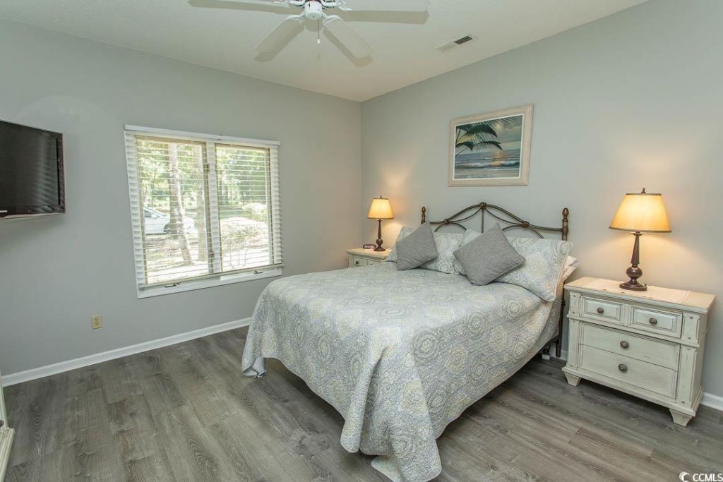 1802 Spinnaker Dr. Photo 31