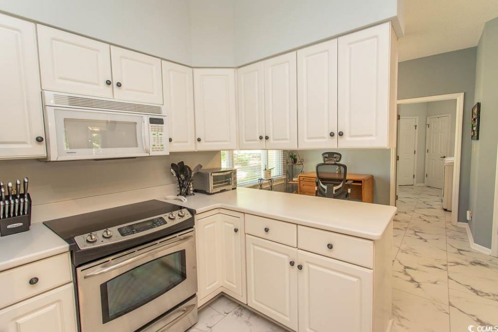 1802 Spinnaker Dr. Photo 8