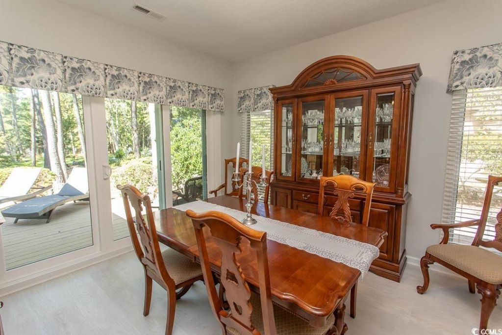 1802 Spinnaker Dr. Photo 9