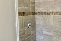 105 S Merriman Rd. photo 4