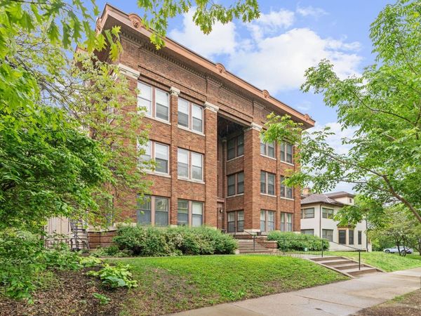 2606 Humboldt Avenue S, Unit 3, Minneapolis, MN 55408