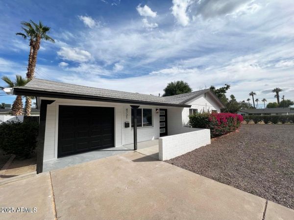 4721 N 24TH Street, Phoenix, AZ 85016