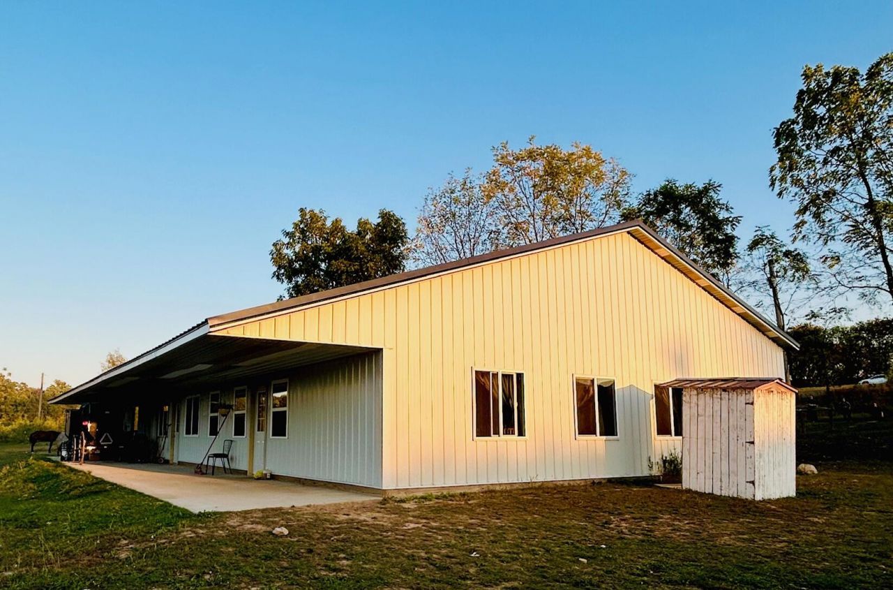 7982 W Remus Road, Remus, MI 49340 Main Photo