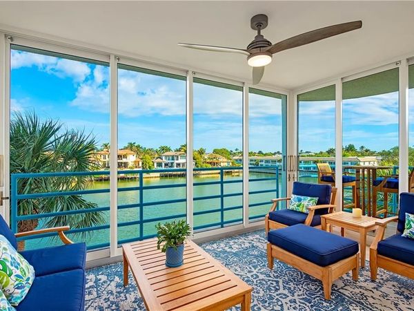 255 Park Shore DR, Unit 3-332, NAPLES, FL 34103