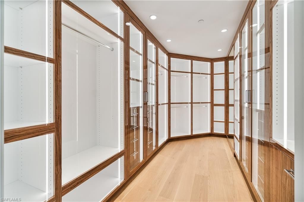 4021 Gulf Shore Blvd N, Unit 14, Naples, FL 34103 Photo