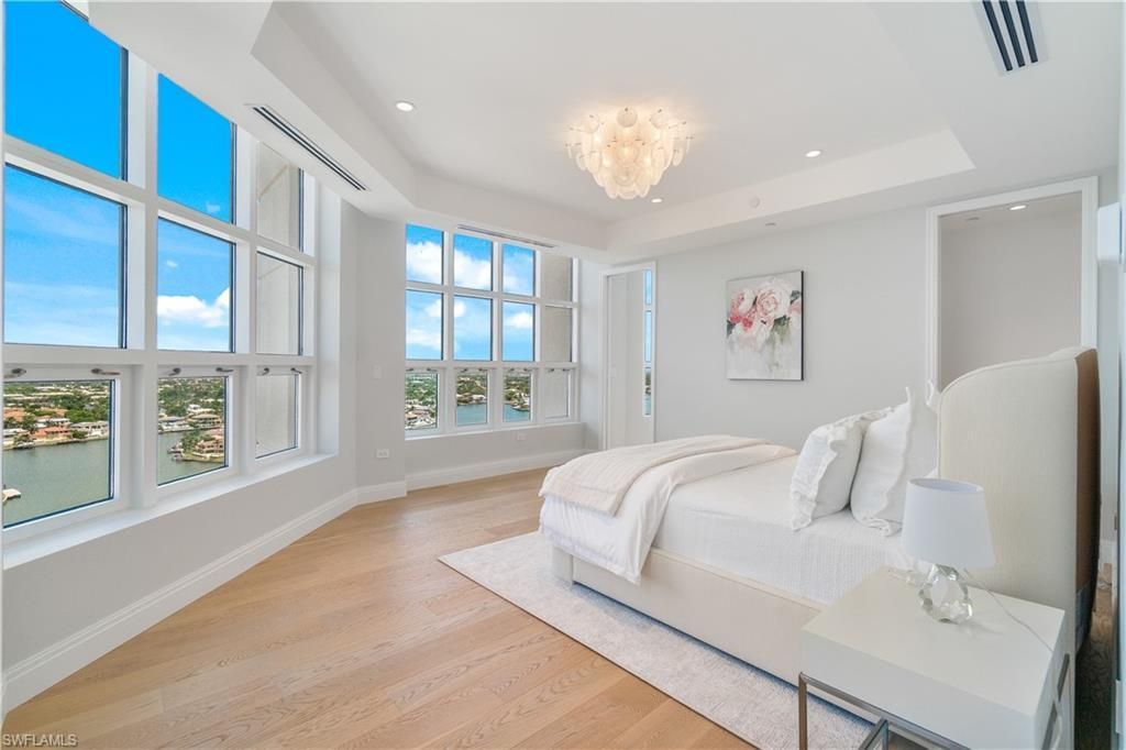 4021 Gulf Shore Blvd N, Unit 14, Naples, FL 34103 Photo